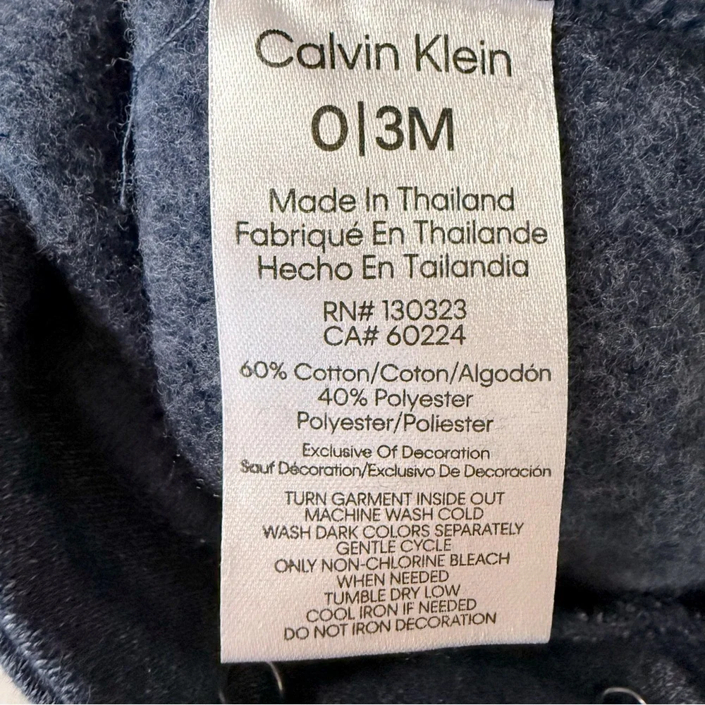 NWT Calvin Klein newborn one piece outfit size 0-3 months